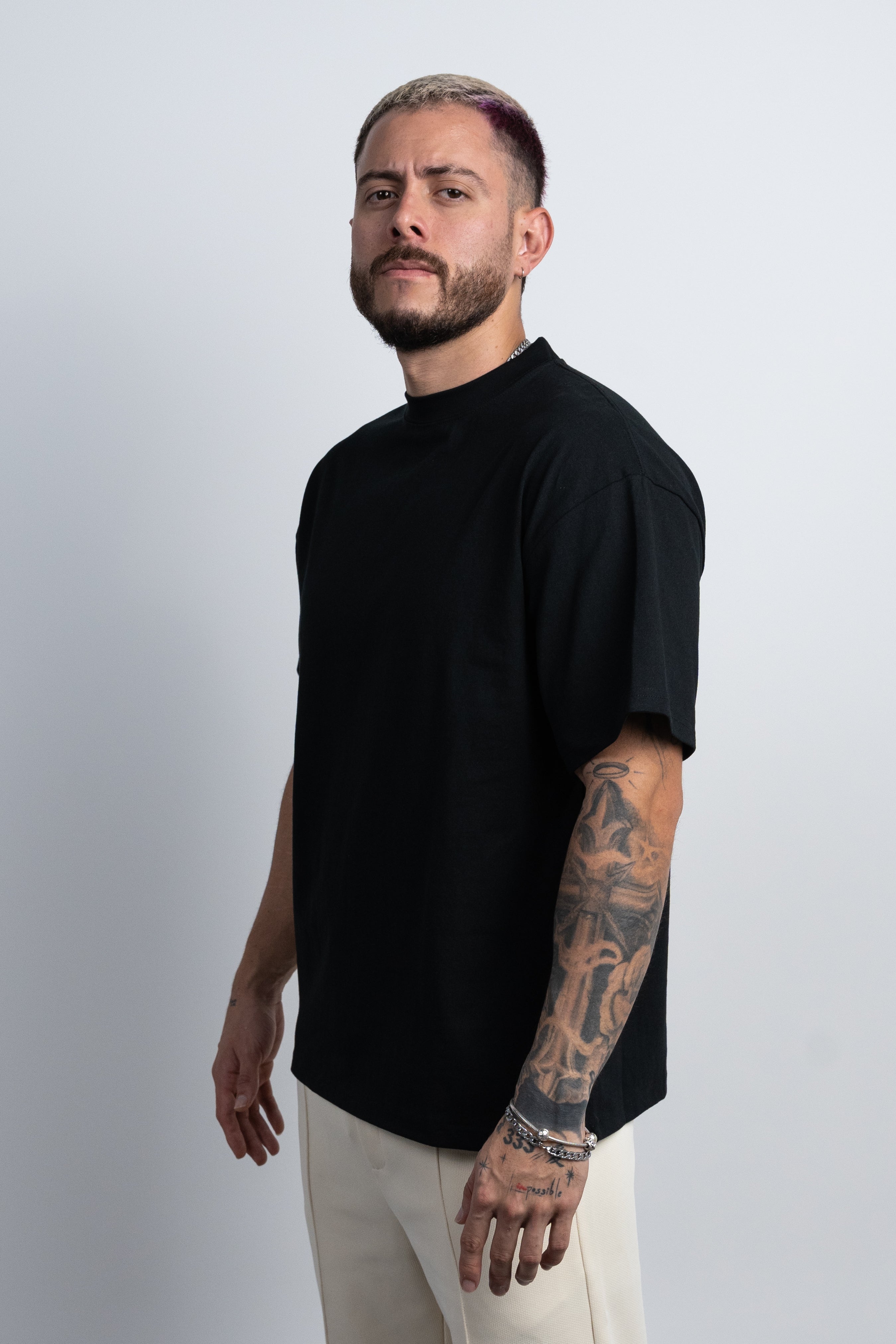 R&W T Shirt - Black