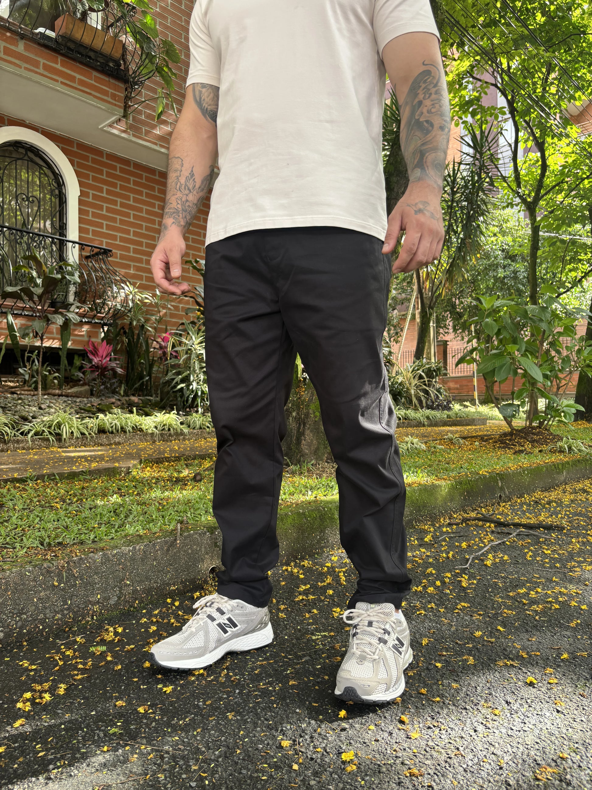 Pantalón color Negro