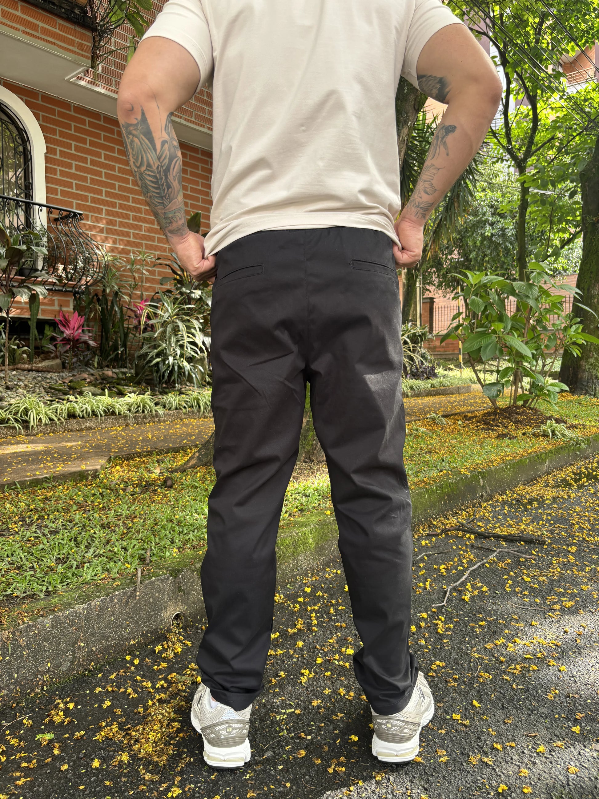 Pantalón color Negro