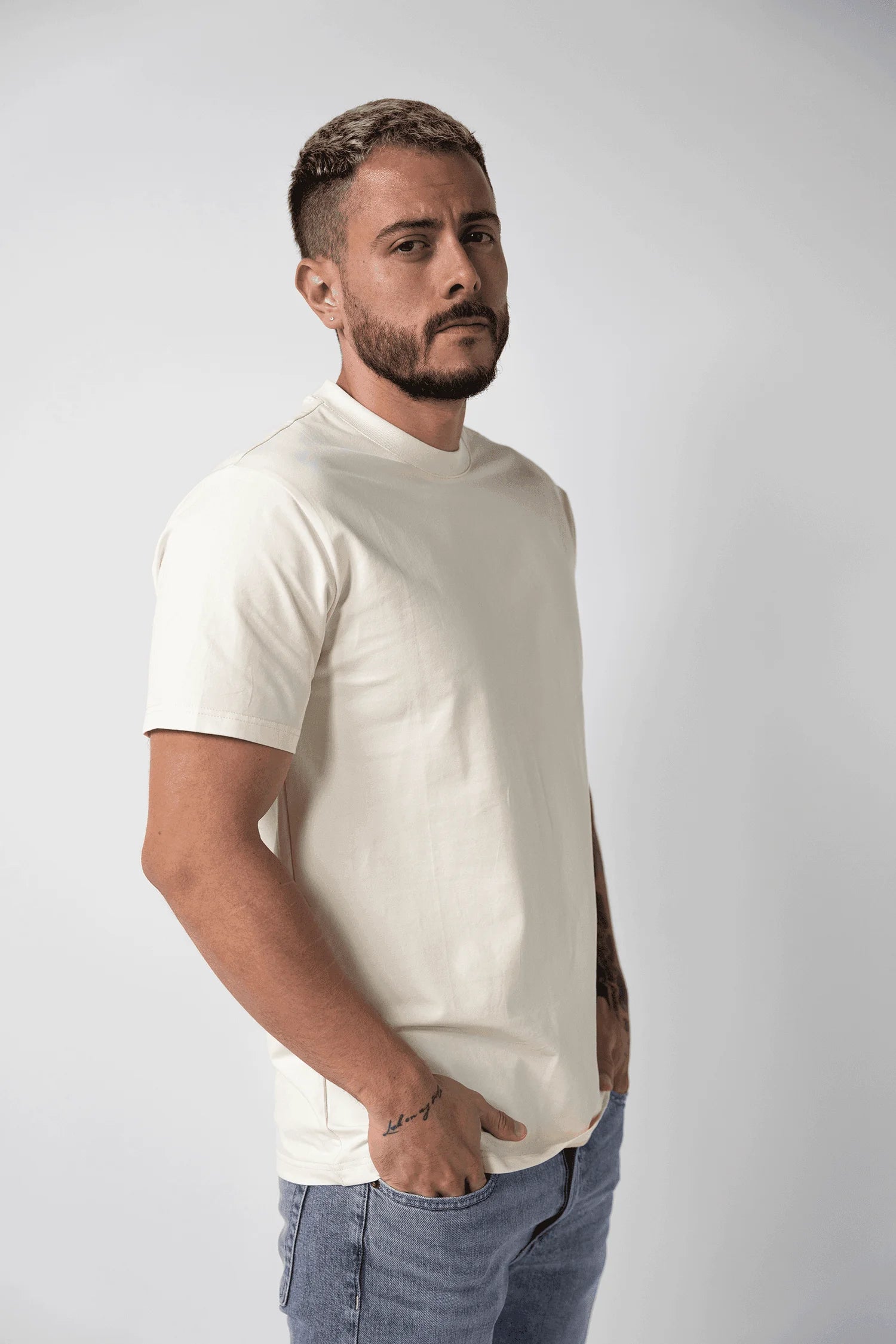 Camiseta color Cream